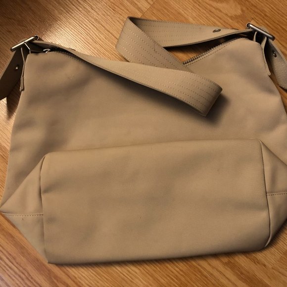 GAP Beige Purse - Picture 2 of 8